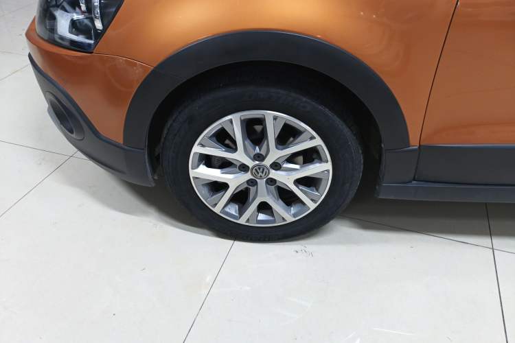 Used Volkswagen Polo 2018 1.5L Cross Polo Automatic Exterior 7
