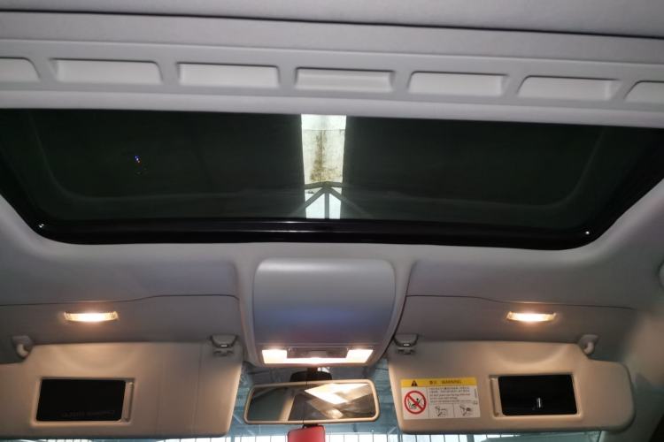 Used Volkswagen Polo 2018 1.5L Cross Polo Automatic Headliner