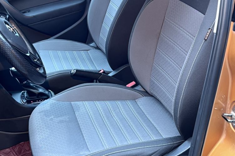 Used Volkswagen Polo 2018 1.5L Cross Polo Automatic Left Front Seat