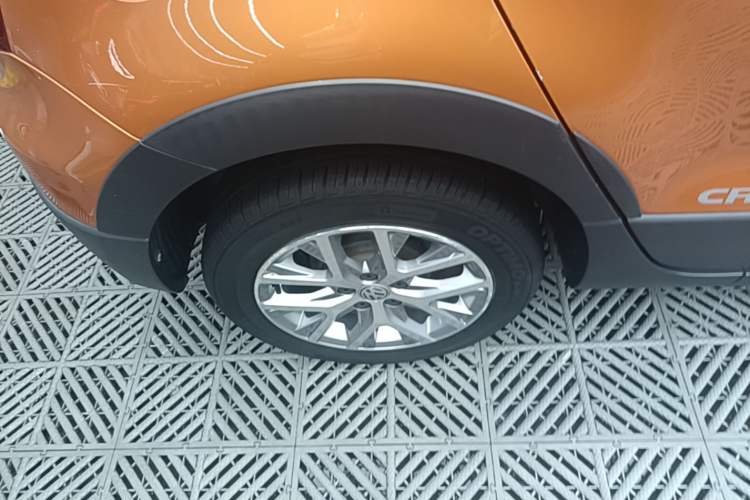 Used Volkswagen Polo 2018 1.5L Cross Polo Automatic Right Rear Wheel Hub