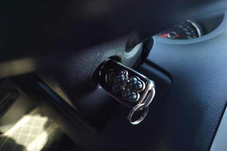 Used Volkswagen Polo 2018 1.5L Cross Polo Automatic Vehicle Key