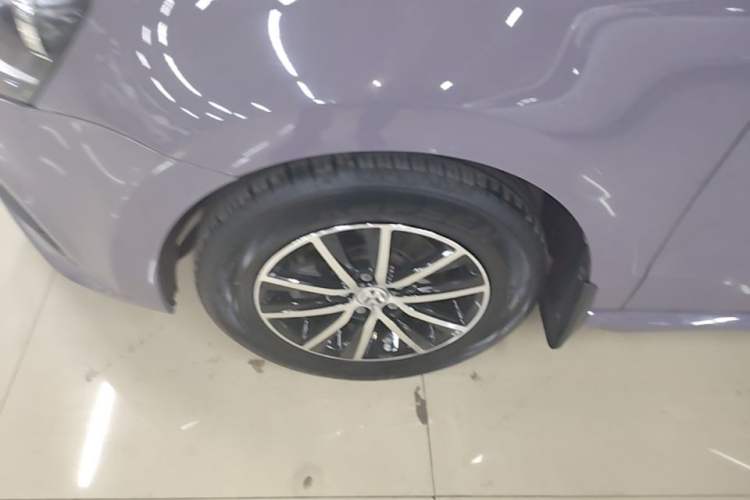 Used Volkswagen Polo 2018 1.5L Automatic Advanced Driving Model Left Front Wheel Hub