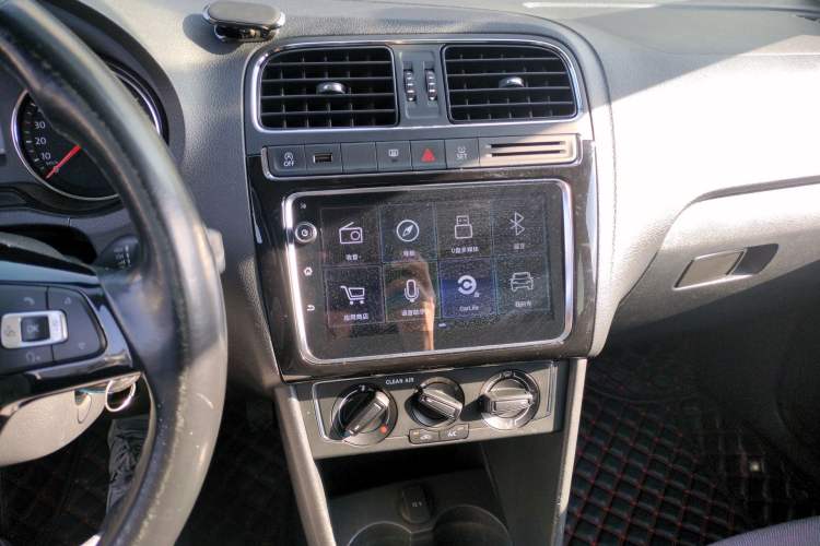 Used Volkswagen Polo 2018 1.5L Automatic Enjoyment Model Audio And AC Panel