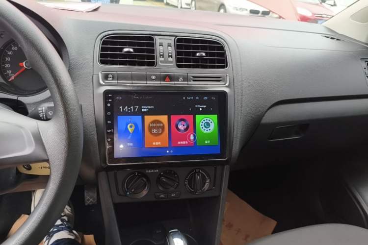 Used Volkswagen Polo 2018 1.5L Automatic Advanced Driving Model Audio And AC Panel
