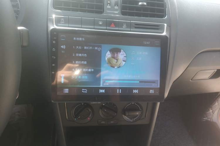 Used Volkswagen Polo 2018 1.5L Automatic Advanced Driving Model Audio And AC Panel