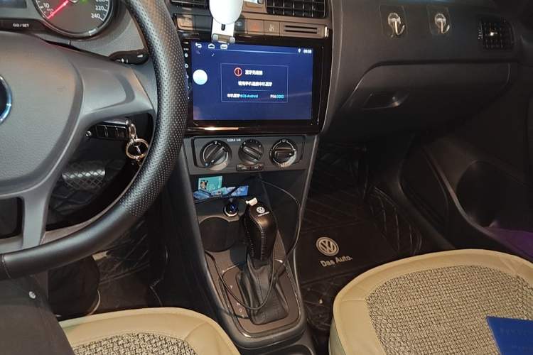 Used Volkswagen Polo 2018 1.5L Automatic Advanced Driving Model Audio And AC Panel