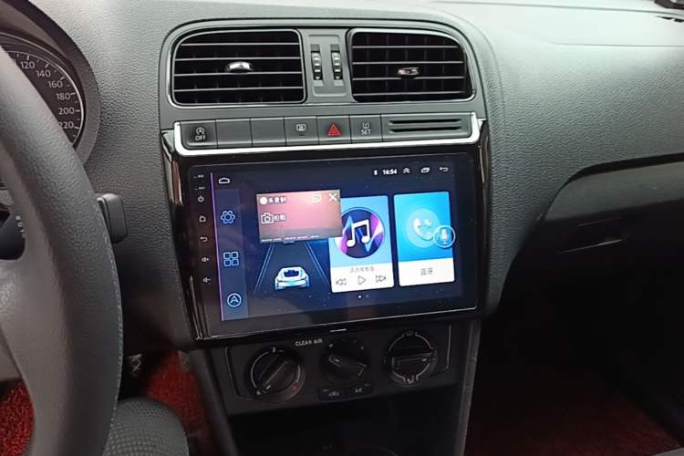 Used Volkswagen Polo 2018 1.5L Automatic Advanced Driving Model Audio And AC Panel