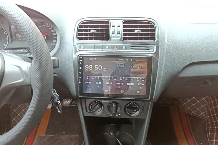 Used Volkswagen Polo 2018 1.5L Manual Drive-Comfort Model Audio And AC Panel