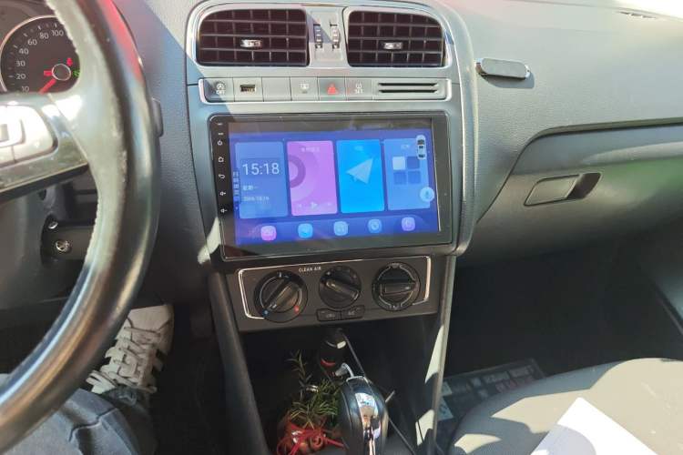 Used Volkswagen Polo 2018 1.5L Automatic Enjoyment Model Audio And AC Panel