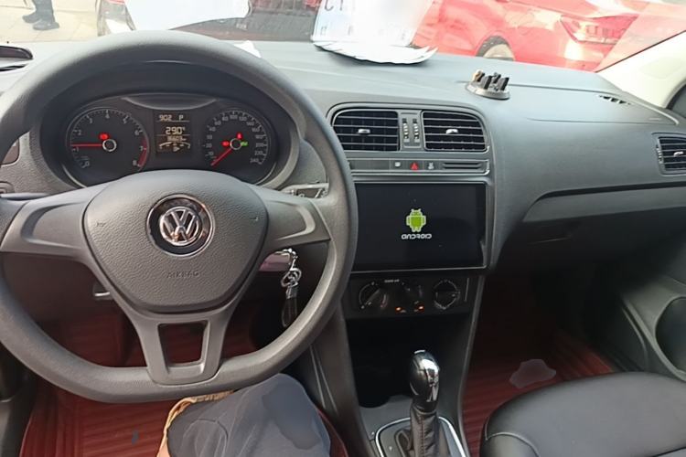 Used Volkswagen Polo 2018 1.5L Automatic Advanced Driving Model Center Console
