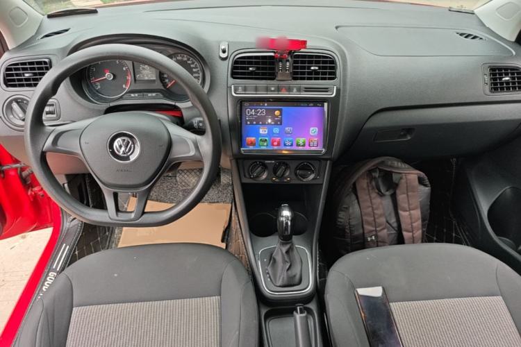 Used Volkswagen Polo 2018 1.5L Automatic Advanced Driving Model Center Console