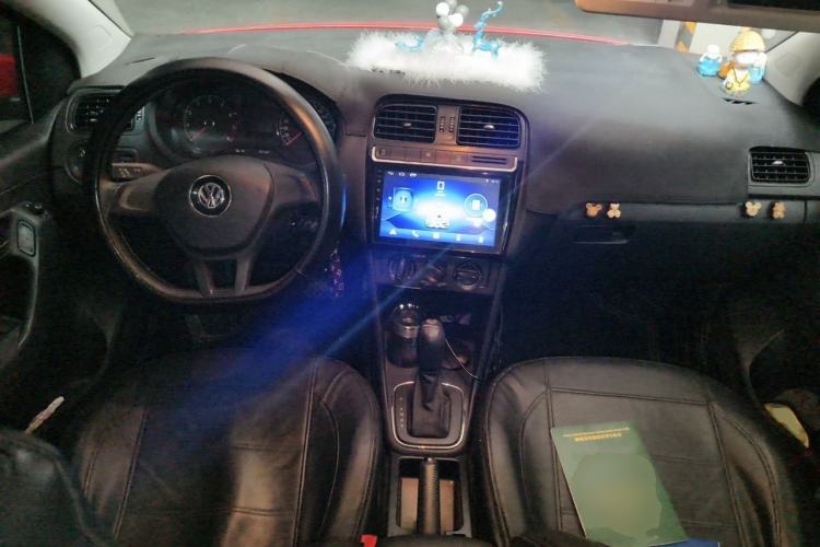 Used Volkswagen Polo 2018 1.5L Automatic Advanced Driving Model Center Console