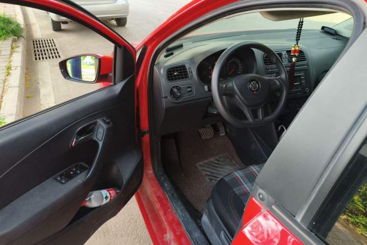 Used Volkswagen Polo 2018 1.5L Automatic Advanced Driving Model Driver Seat