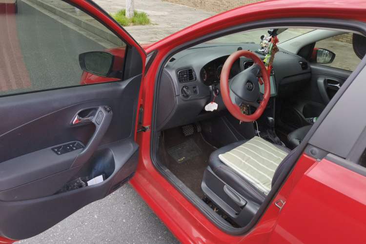 Used Volkswagen Polo 2018 1.5L Automatic Advanced Driving Model Driver Seat