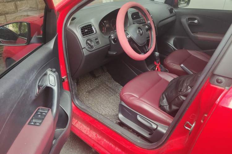 Used Volkswagen Polo 2018 1.5L Automatic Enjoyment Model Driver Seat