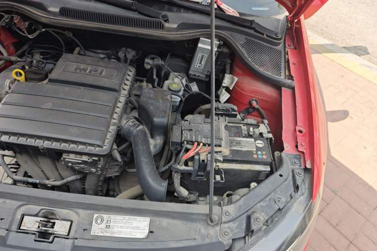 Used Volkswagen Polo 2018 1.5L Automatic Advanced Driving Model Engine Bay Left