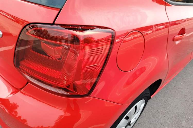 Used Volkswagen Polo 2018 1.5L Automatic Enjoyment Model Exterior 3