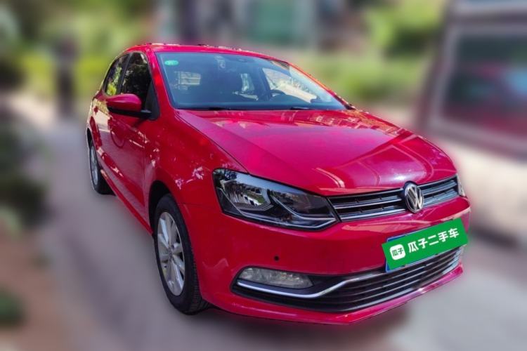Used Volkswagen Polo 2018 1.5L Automatic Luxury Edition Front Right 45 Deg