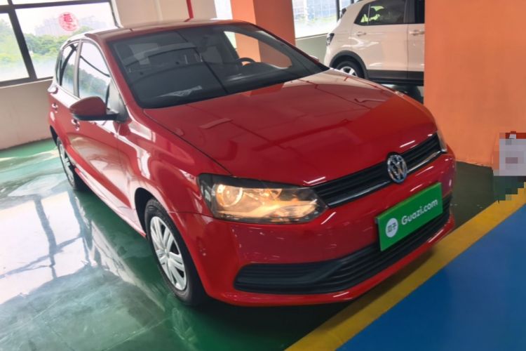 Used Volkswagen Polo 2018 1.5L Automatic Advanced Driving Model Front Right 45 Deg