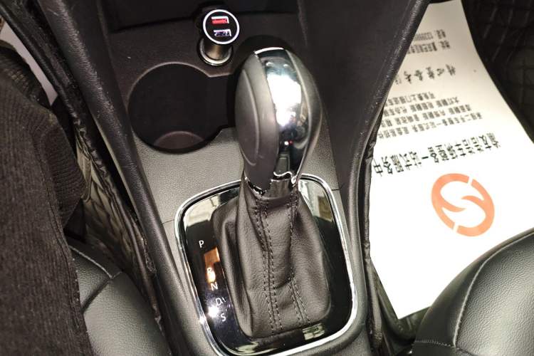 Used Volkswagen Polo 2018 1.5L Automatic Enjoyment Model Gear Lever