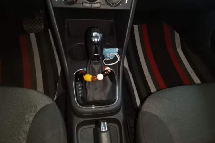 Used Volkswagen Polo 2018 1.5L Automatic Enjoyment Model Gear Lever