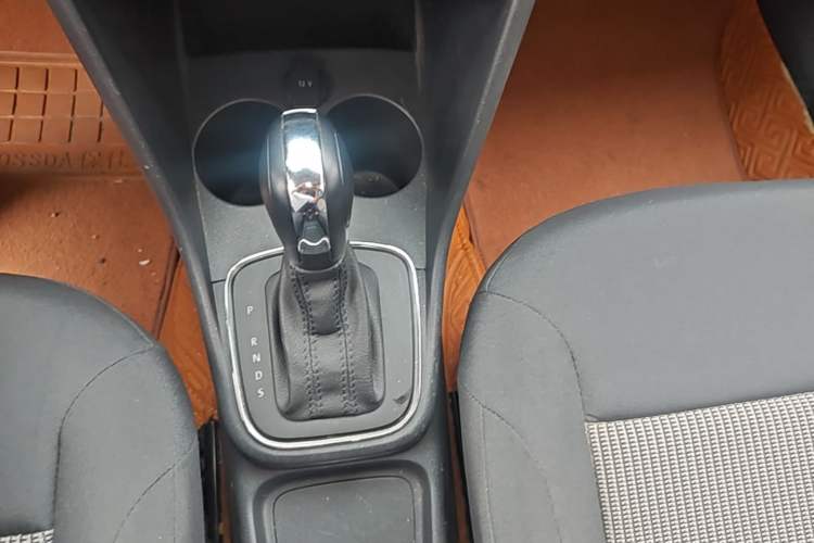 Used Volkswagen Polo 2018 1.5L Automatic Advanced Driving Model Gear Lever