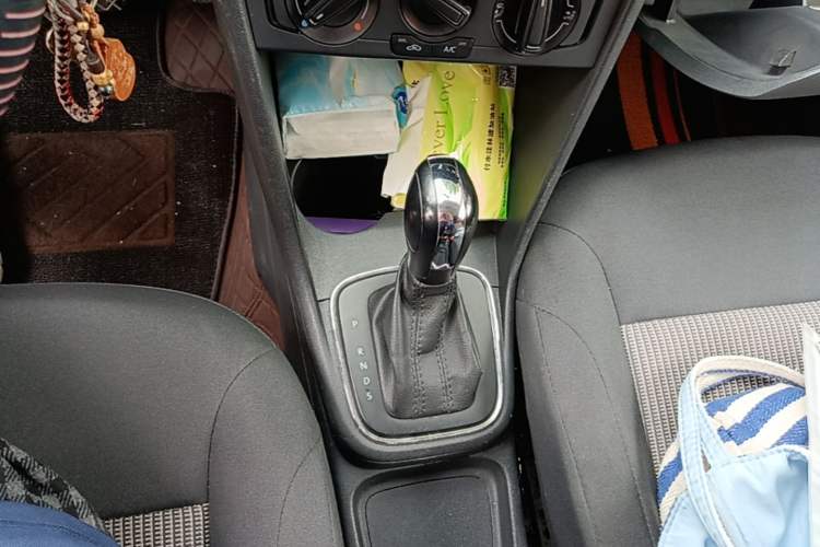 Used Volkswagen Polo 2018 1.5L Automatic Advanced Driving Model Gear Lever