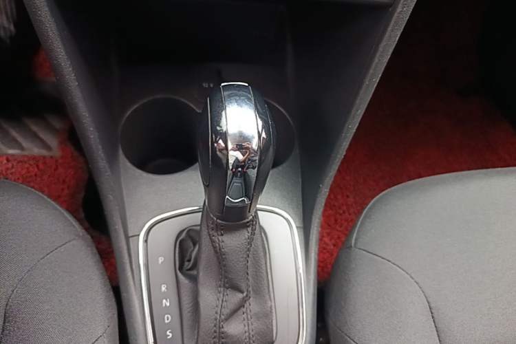 Used Volkswagen Polo 2018 1.5L Automatic Advanced Driving Model Gear Lever