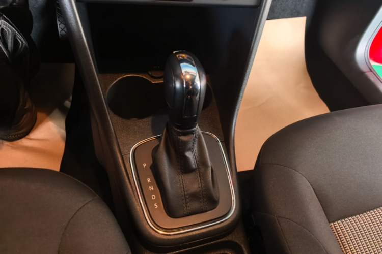 Used Volkswagen Polo 2018 1.5L Automatic Advanced Driving Model Gear Lever