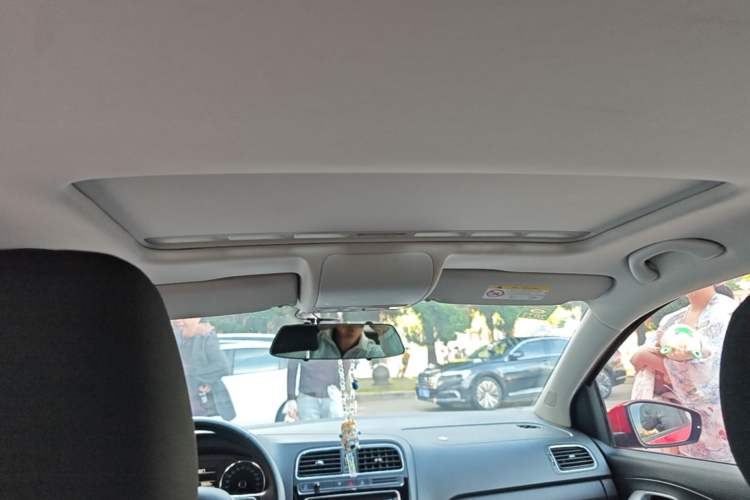 Used Volkswagen Polo 2018 1.5L Automatic Enjoyment Model Headliner