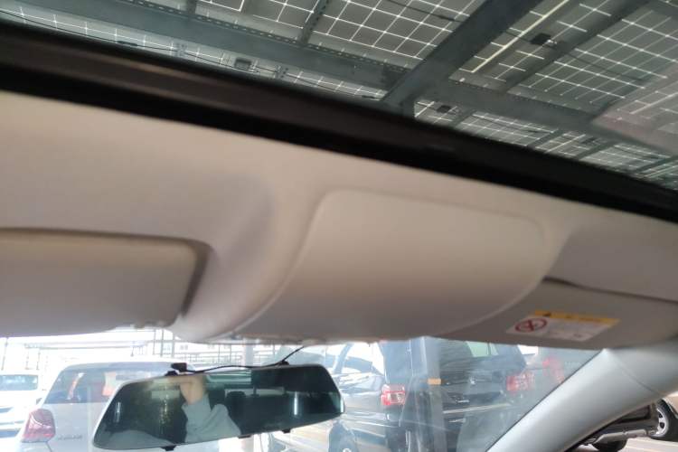 Used Volkswagen Polo 2018 1.5L Automatic Enjoyment Model Headliner