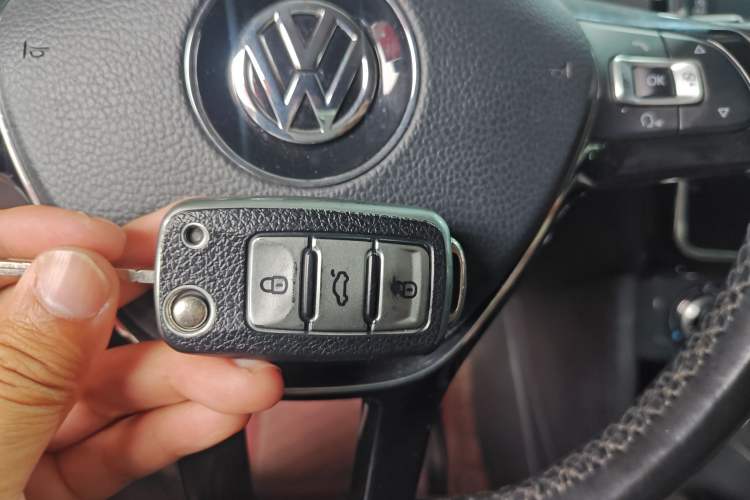 Used Volkswagen Polo 2018 1.5L Automatic Enjoyment Model Interior 1