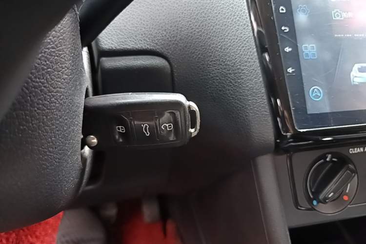 Used Volkswagen Polo 2018 1.5L Automatic Advanced Driving Model Interior 1