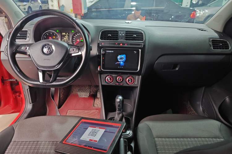 Used Volkswagen Polo 2018 1.5L Automatic Enjoyment Model Interior 2