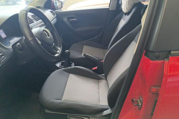 Used Volkswagen Polo 2018 1.5L Manual Drive-Comfort Model Left Front Seat