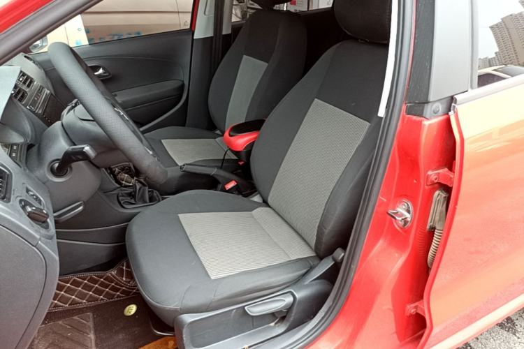 Used Volkswagen Polo 2018 1.5L Manual Drive-Comfort Model Left Front Seat