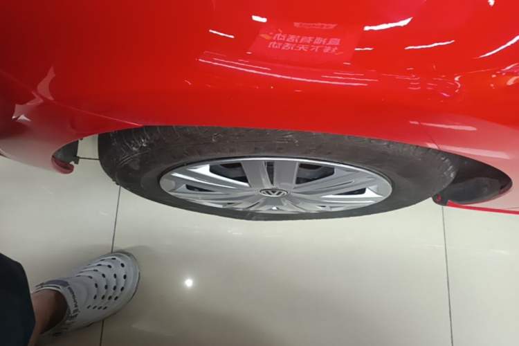 Used Volkswagen Polo 2018 1.5L Automatic Advanced Driving Model Left Front Wheel Hub