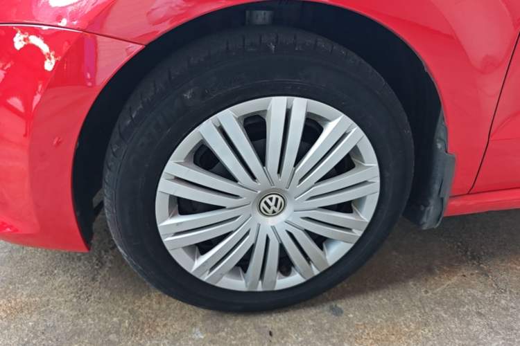 Used Volkswagen Polo 2018 1.5L Automatic Enjoyment Model Left Front Wheel Hub