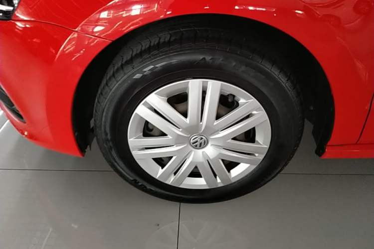 Used Volkswagen Polo 2018 1.5L Automatic Advanced Driving Model Left Front Wheel Hub