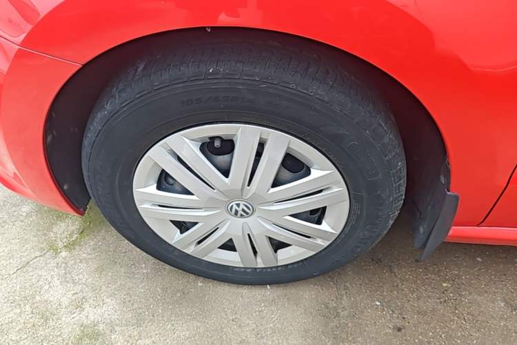 Used Volkswagen Polo 2018 1.5L Automatic Advanced Driving Model Left Front Wheel Hub