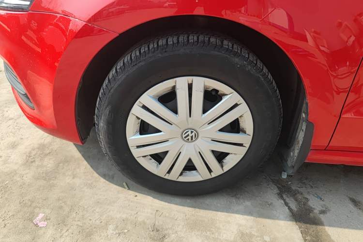 Used Volkswagen Polo 2018 1.5L Automatic Advanced Driving Model Left Front Wheel Hub