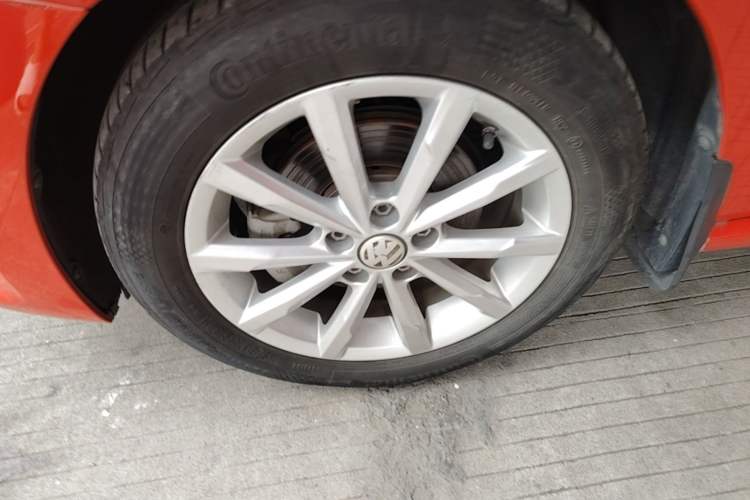 Used Volkswagen Polo 2018 1.5L Automatic Enjoyment Model Left Front Wheel Hub