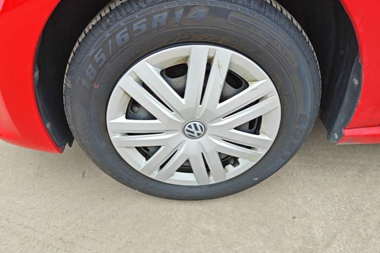 Used Volkswagen Polo 2018 1.5L Automatic Advanced Driving Model Left Front Wheel Hub