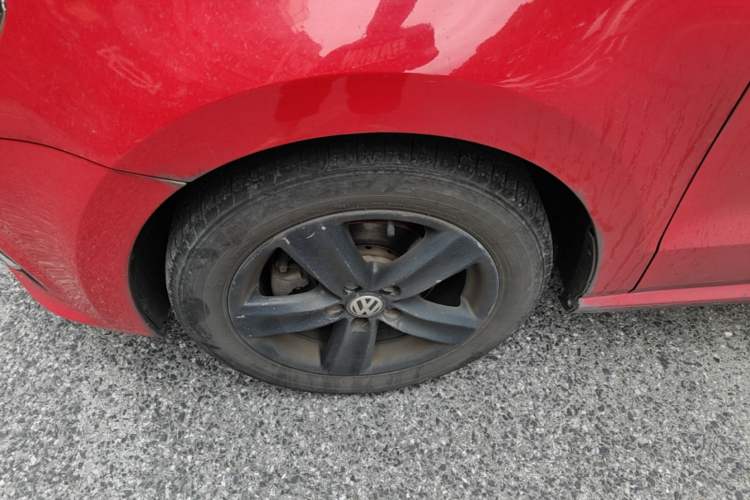 Used Volkswagen Polo 2018 1.5L Automatic Enjoyment Model Left Front Wheel Hub