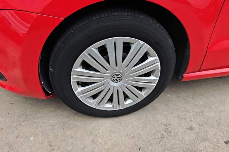 Used Volkswagen Polo 2018 1.5L Automatic Enjoyment Model Left Front Wheel Hub