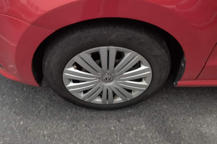 Used Volkswagen Polo 2018 1.5L Automatic Enjoyment Model Left Front Wheel Hub