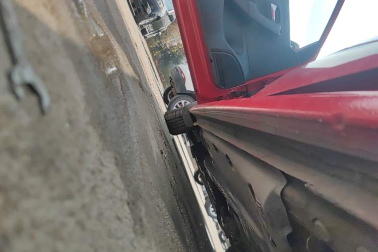 Used Volkswagen Polo 2018 1.5L Automatic Advanced Driving Model Left Side Sill