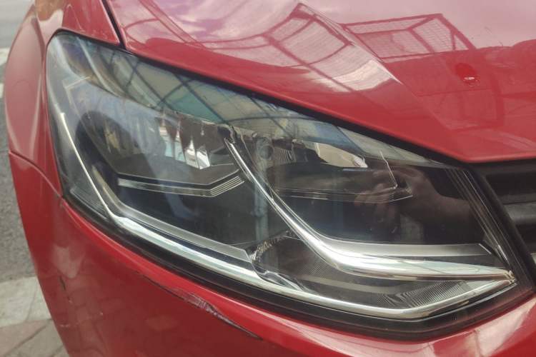 Used Volkswagen Polo 2018 1.5L Automatic Enjoyment Model Right Front Headlight