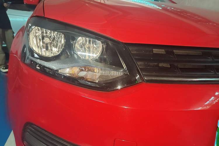 Used Volkswagen Polo 2018 1.5L Automatic Advanced Driving Model Right Front Headlight