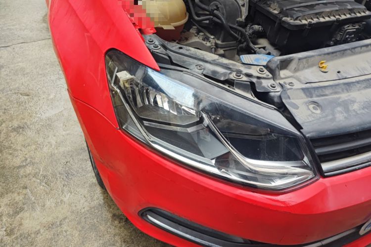 Used Volkswagen Polo 2018 1.5L Automatic Enjoyment Model Right Front Headlight